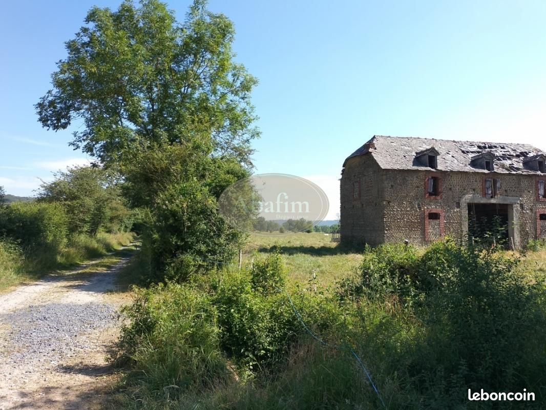 Grange 1 pièce 95 m² - Pau 64000 (image principale 0)