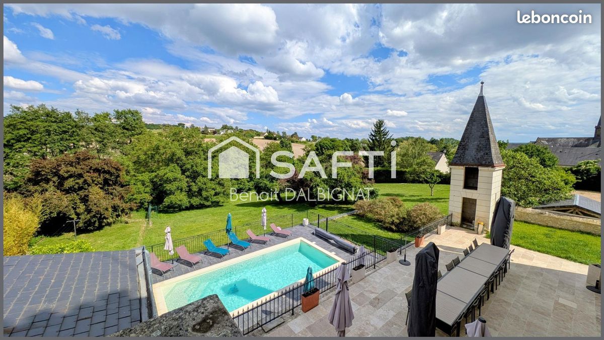 Maison 17 pièces 432 m² · à Chinon · 432 m² · 1 170 000 €