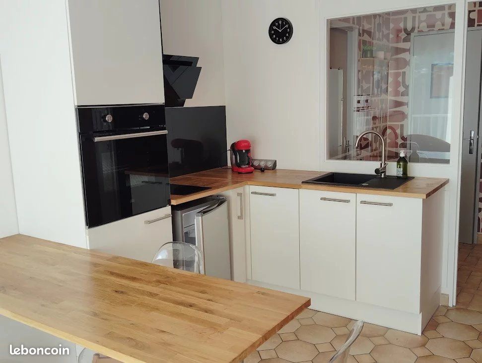 Appartement 3 pièces 45 m² · à Poitiers · 45 m² · 700 €