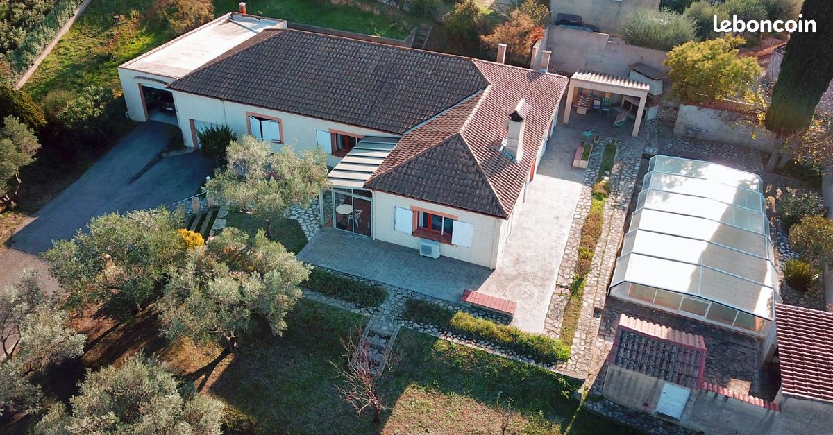 Maison 6 pièces 160 m² · à Bellegarde · 160 m² · 561 000 €