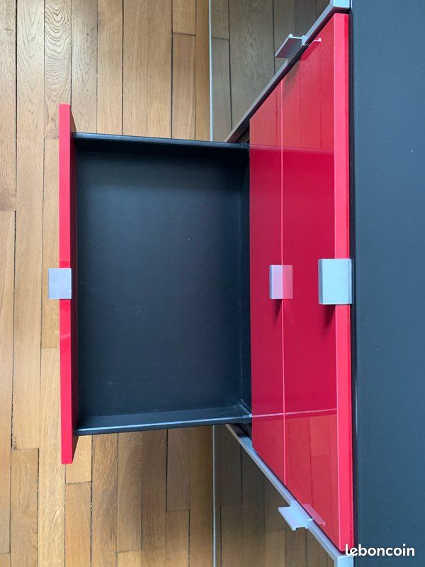 Buffet Besta IKEA noir et plaque de finition laquée (image 7)