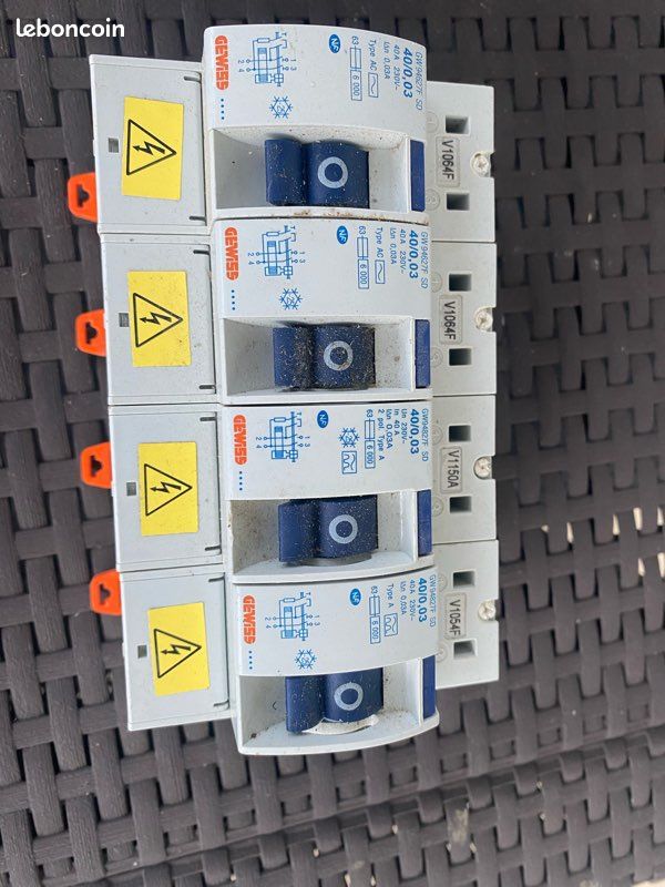 Matériel électrique pour compteur (image 1)