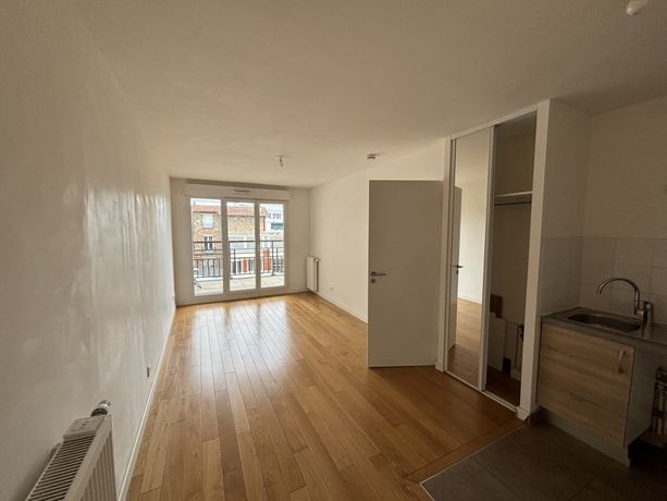 Appartement a louer  - 2 pièce(s) - 39.53 m2 - Surfyn