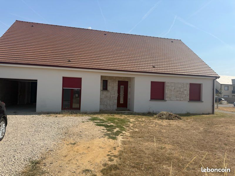 Maison 5 pièces 128 m² · à Saint-Denis-Lanneray · 128 m² · 258 000 €