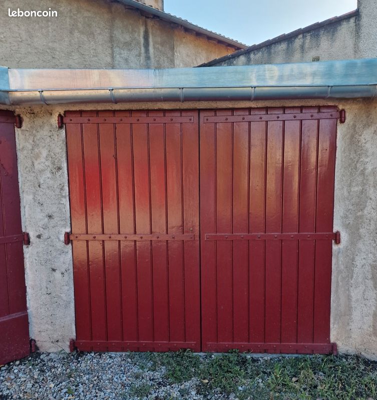Loue 2 garages individuels 15 et 45m2 · à Albi · 80 €/mois