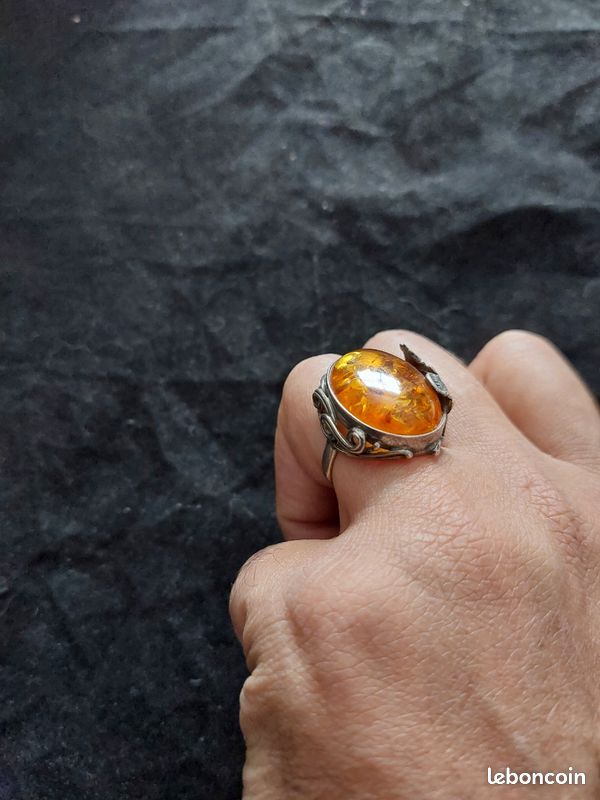 Bague En Argent Taille 55 - Occasion Avec Pierres Type Diamant - Style Classique Argenté - Sans Marque