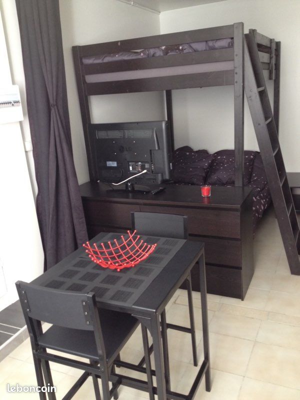 Appartement 1 pièce 20 m² · à Bandol · 20 m² · 700 €/mois