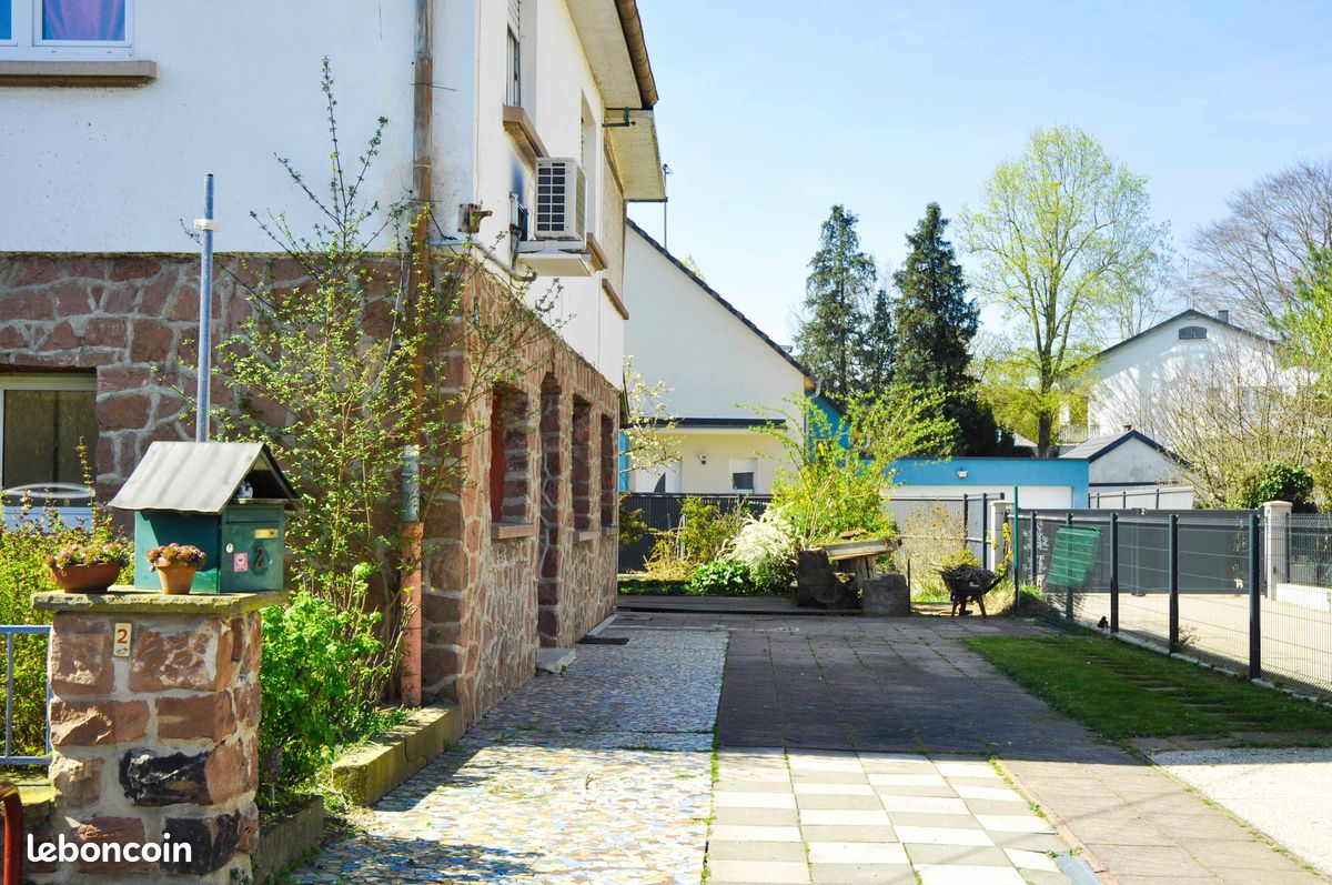 Appartement 4 pièces 107 m² · à Entzheim · 107 m² · 260 000 €