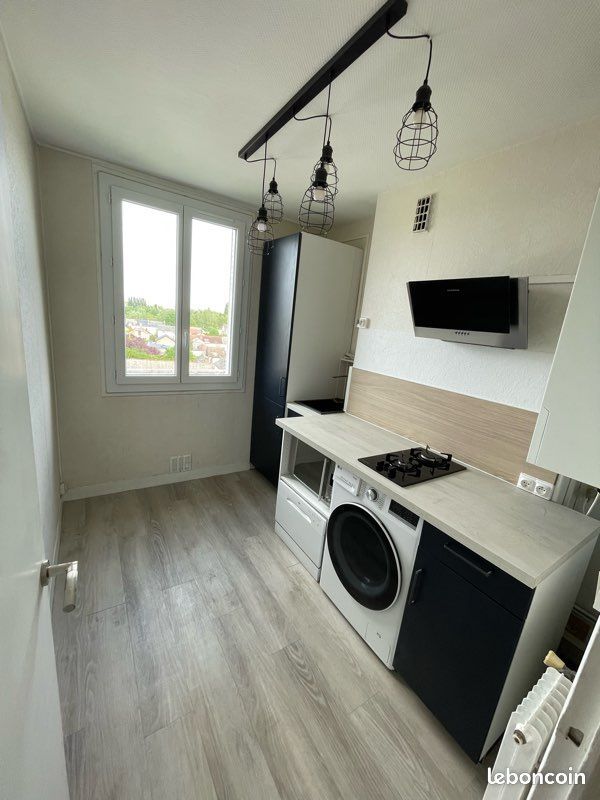 Appartement 3 pièces 52 m² · à Bourges · 52 m² · 700 €