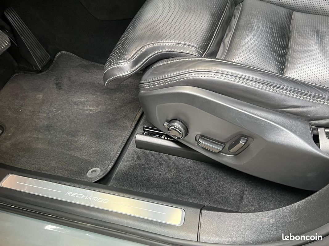 Volvo xc 90 II t8 awd rechargeable ultimatite style dark geartronic 8 7 places 310+145 ch tva récupérable (image 6)