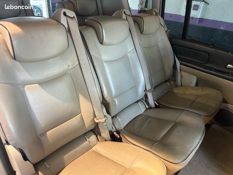 Renault ESPACE IV 2.0 DCI 175CH FAP INITIALE BVA (image 4)