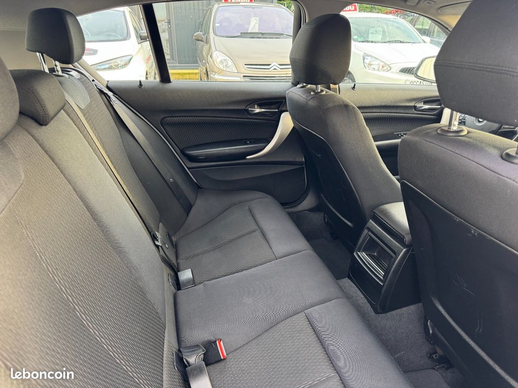 BMW SERIE 1 F20 LCI Lounge 116d 116 CV 03/2015 215900 MOTEUR À CHAINE GPS BLUETOOTH (image 14)