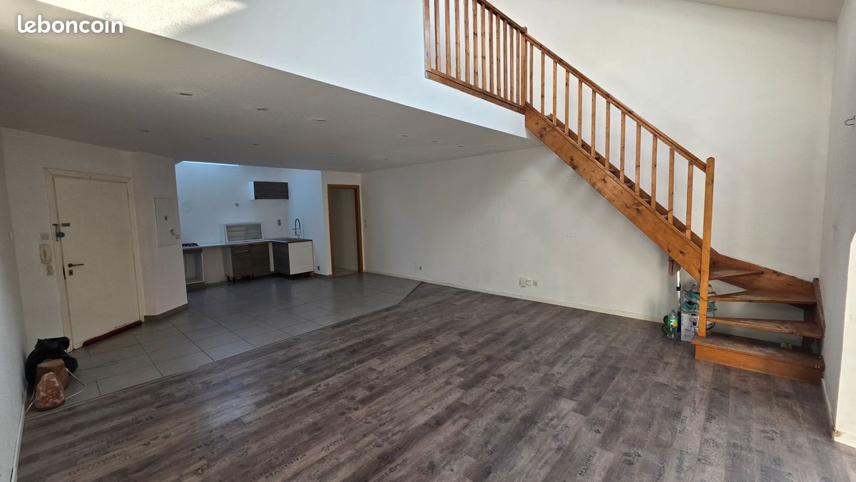 Appartement 3 pièces 75 m² · à Mulhouse · 75 m² · 100 000 €