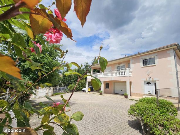 Maison 6 pièces 139 m²