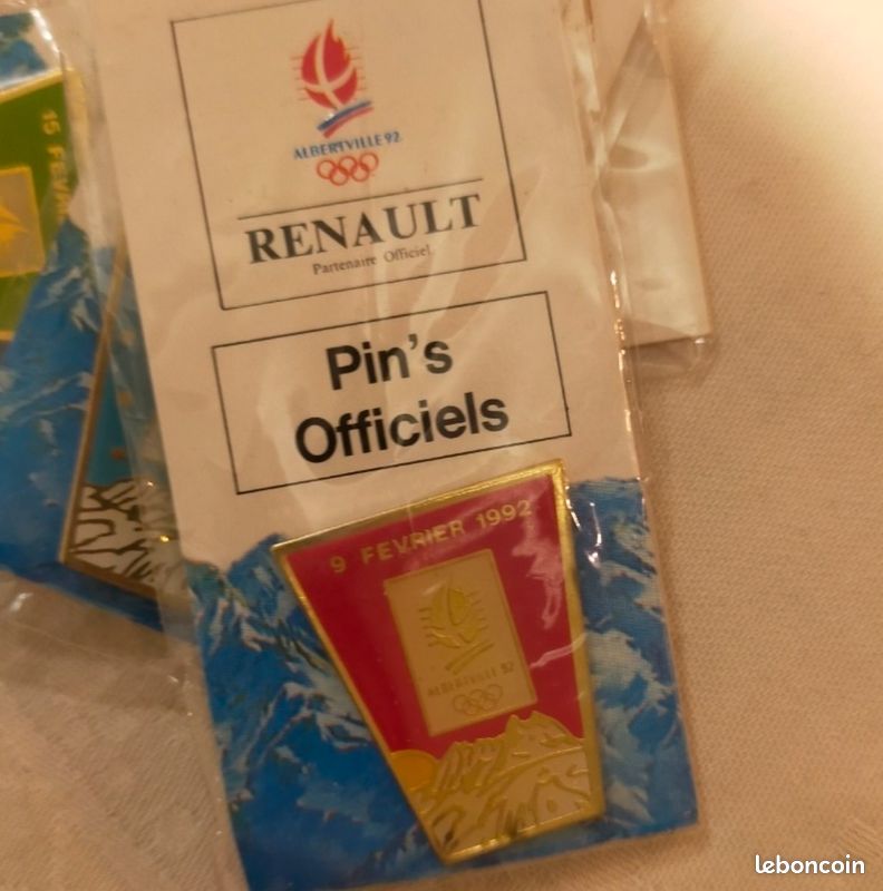 Pin's Jeux Olympiques Albertville 92, Renault Zamac, Arthus Bertrand, Collection