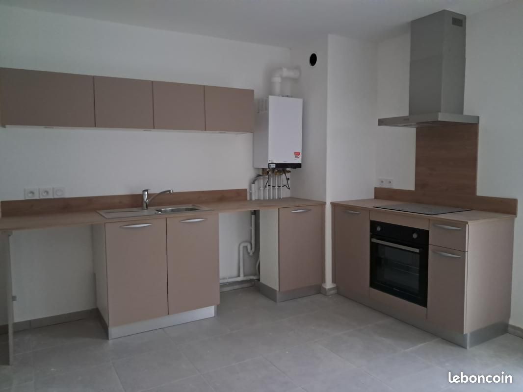 Appartement 2 pièces 48 m² · à Eybens · 48 m² · 633 €/mois