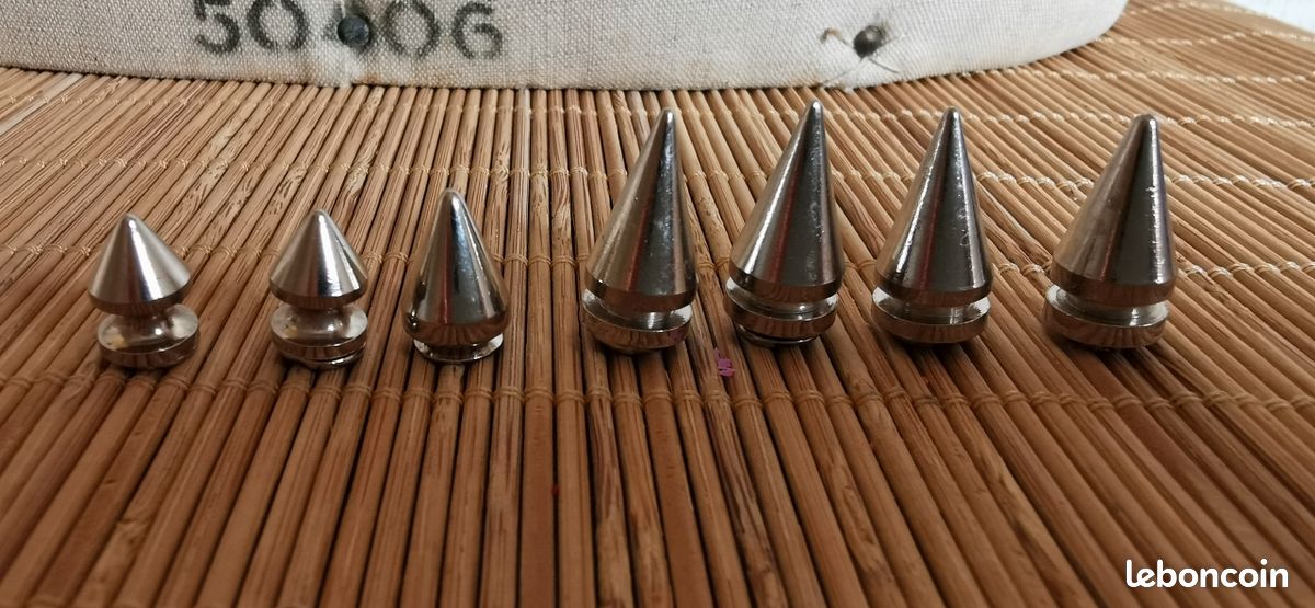 Rivets ou clous en forme de cône, pour vêtements (image 1)