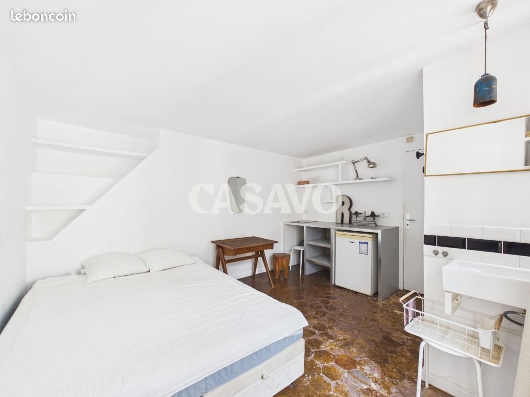 Appartement 1 pièce 14 m² · à Paris · 14 m² · 200 000 €