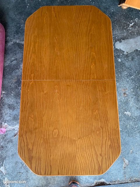 Table basse bar en rotin (image 1)