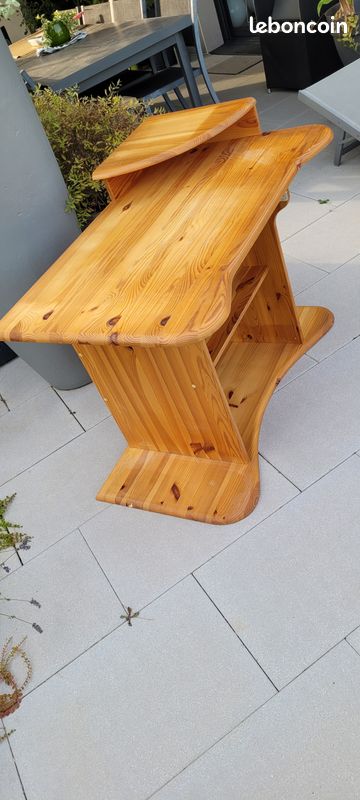 Bureau en pin (image 2)