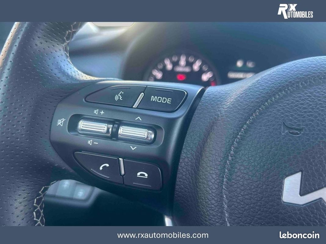 KIA Stonic 1.0 T-GDi 120 ch MHEV BVM6 GT Line (image 19)