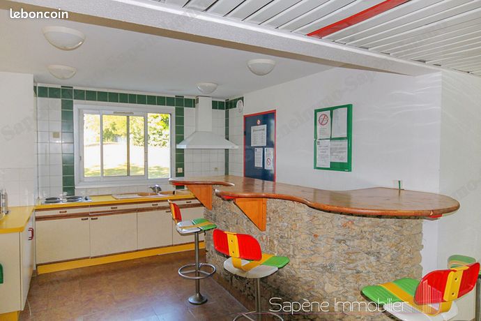 Appartement 1 pièce 9 m² — 3