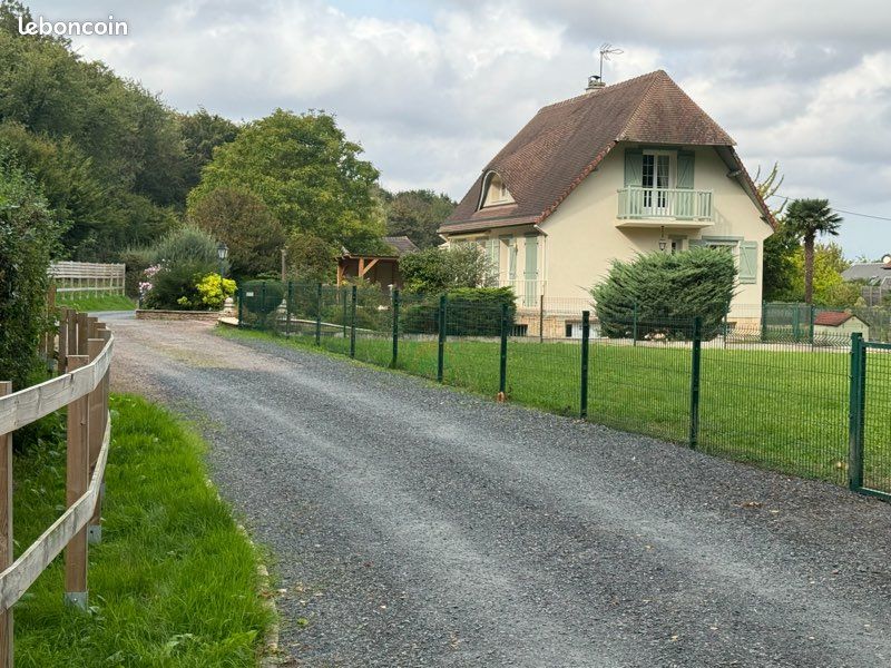 Maison 7 pièces 140 m² · à Ranville · 140 m² · 445 000 €