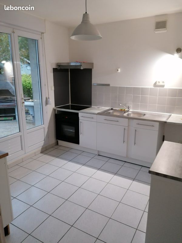 Maison 3 pièces 75 m² · à Saint-Germain-la-Ville · 75 m² · 720 €