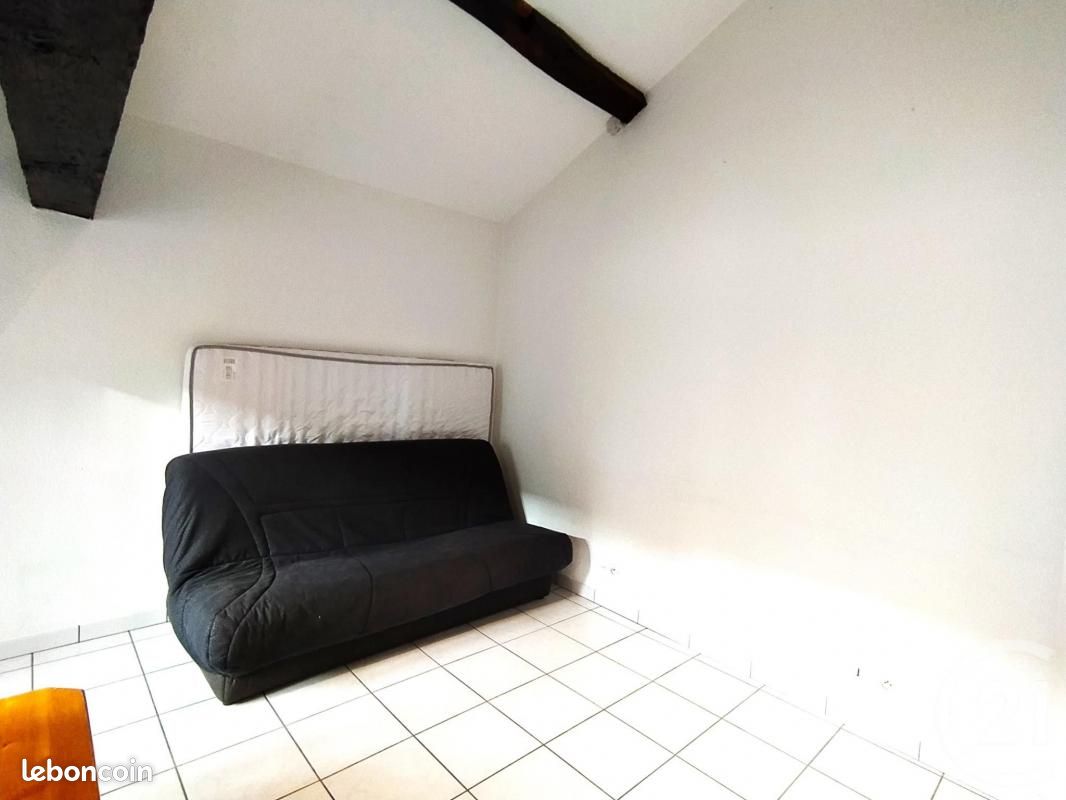 Appartement a louer chalons-en-champagne - 1 pièce(s) - 21 m2 - Surfyn