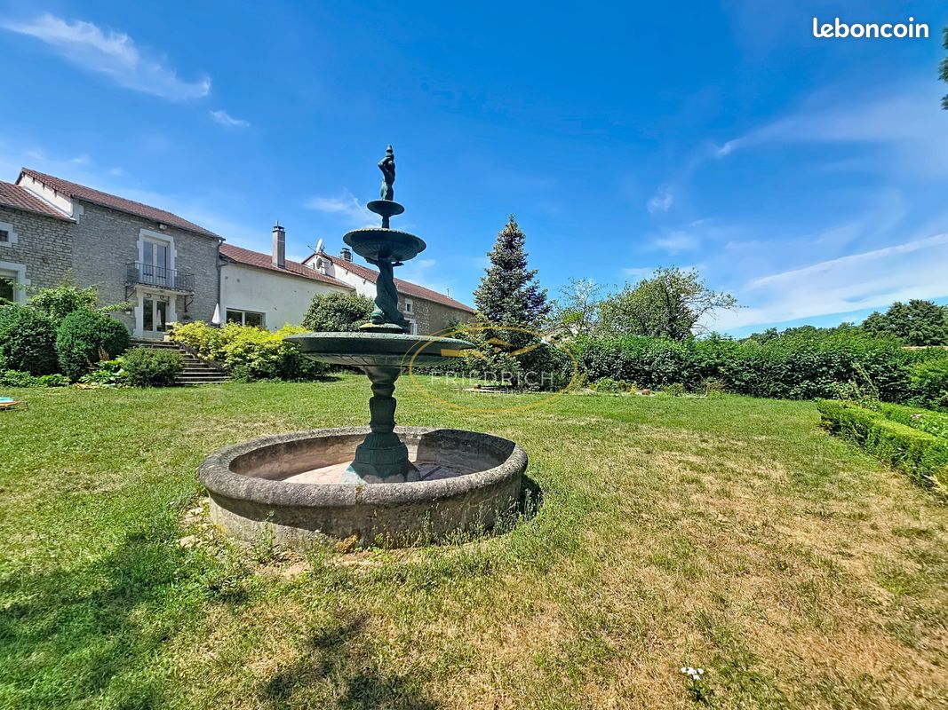Propriété 7 pièces 308 m² (image 12)