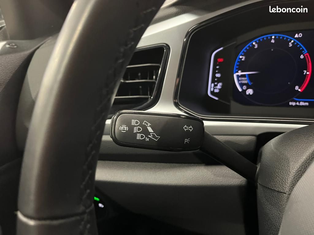 VOLKSWAGEN T-ROC TSI 110 Life - Digital Cockpit Pro - Extension garantie 3 ans (image 23)