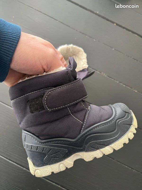 Chaussures après ski enfant Baby DECATHLON taille 24-25 Sport