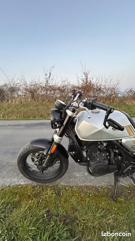 Brixton 500 crossfire (image 2)
