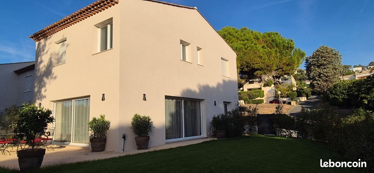 Maison 4 pièces 127 m² · à Vallauris · 127 m² · 895 000 €