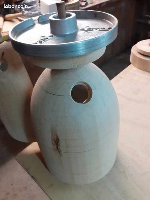 Fusée de Jules VERNE (maquette en bois) (image 3)