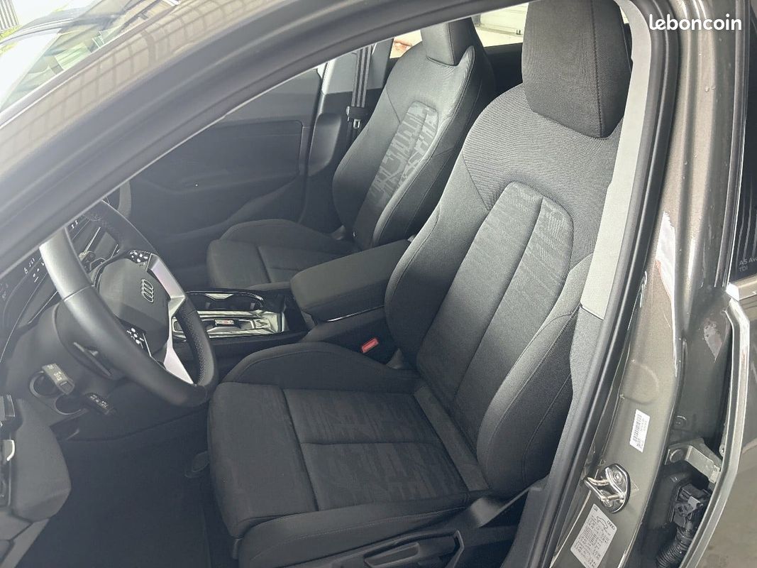 AUDI A5 Avant TDI Hybride 204 ch S tronic 7 Business Executive (image 16)