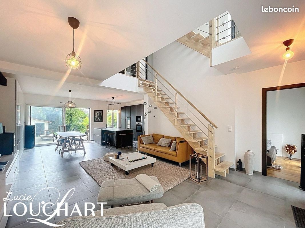 Maison 7 pièces 178 m² · à L'Hay-les-Roses · 178 m² · 874 900 €