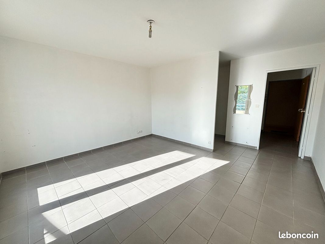 Appartement 1 pièce 30 m² · à Joué-lès-Tours · 30 m² · 71 000 €