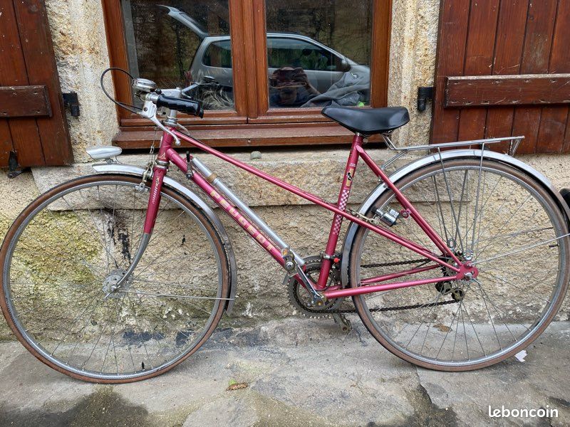 Vélo Peugeot 103 record du monde Collection