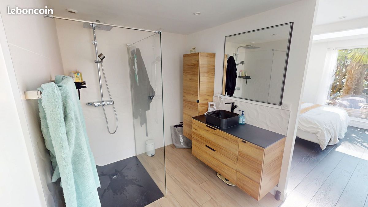Propriété 9 pièces 201 m² (image 11)