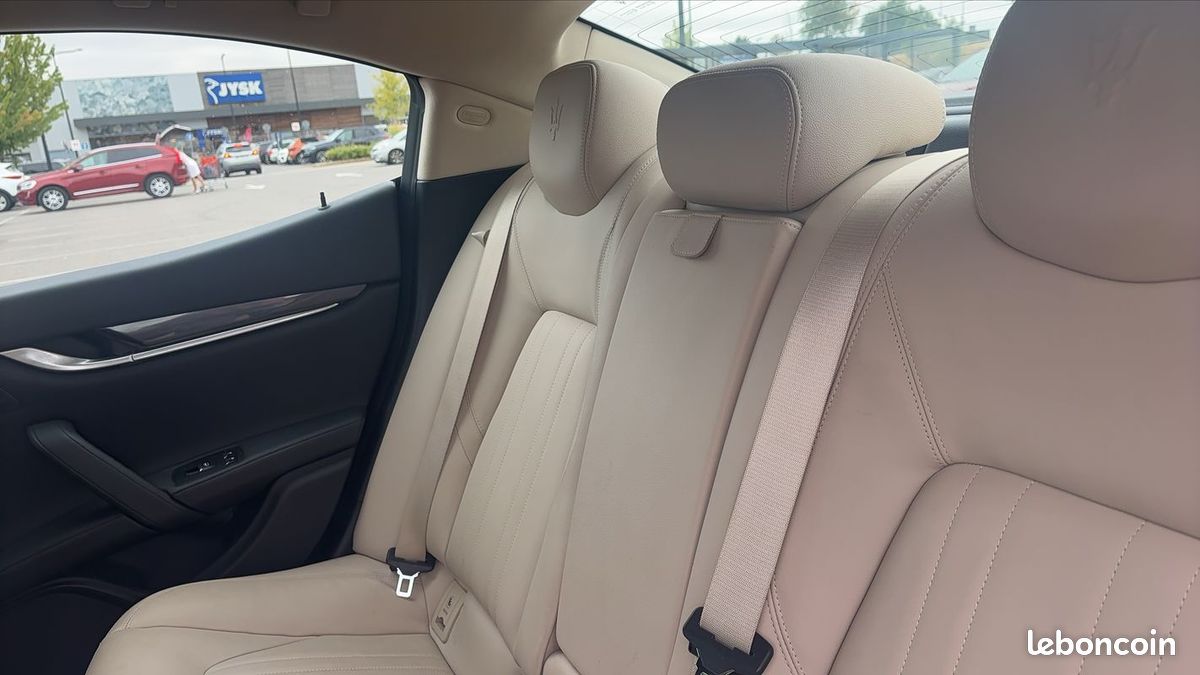 Maserati Ghibli III 3.0 D V6 275 BVA (image 9)