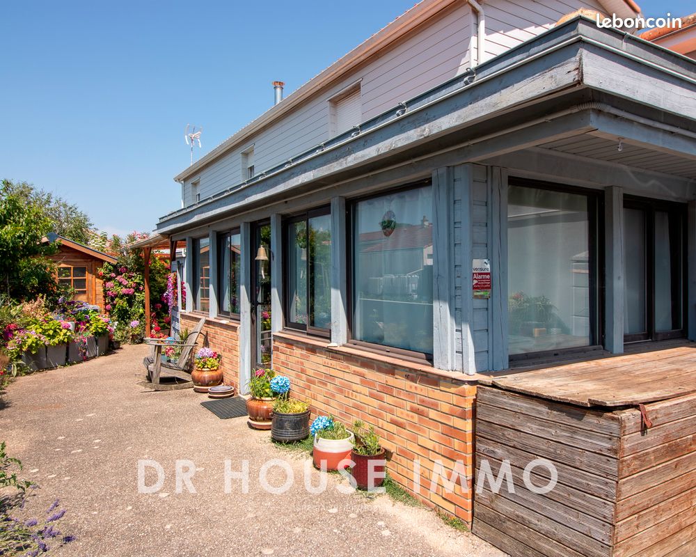 Maison 7 pièces 192 m² · à La Plaine-sur-Mer · 192 m² · 476 000 €