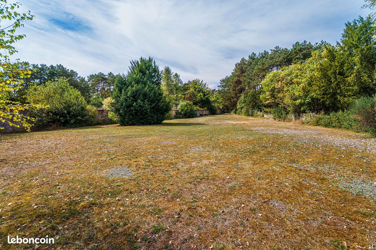 Terrain 2146 m² · à Beaune · 2 146 m² · 329 000 €