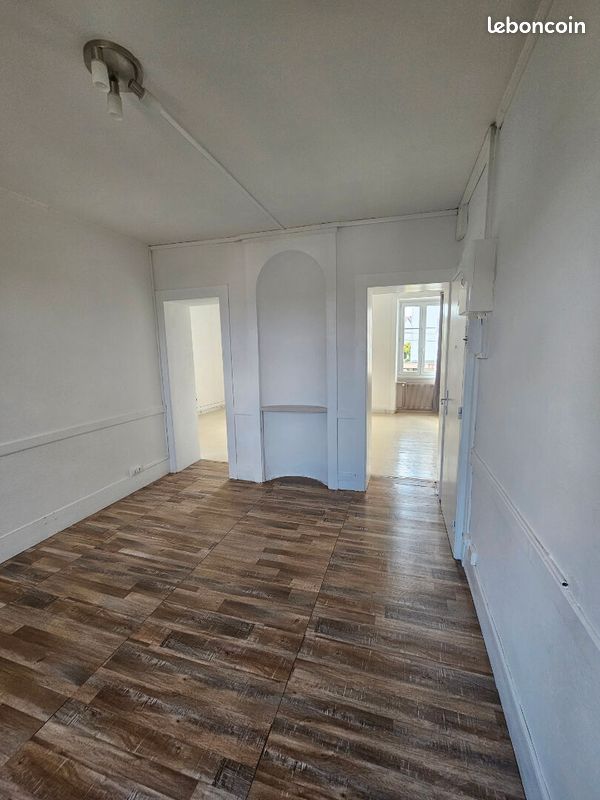Appartement 3 pièces 48 m² · à Besançon · 48 m² · 566 €/mois