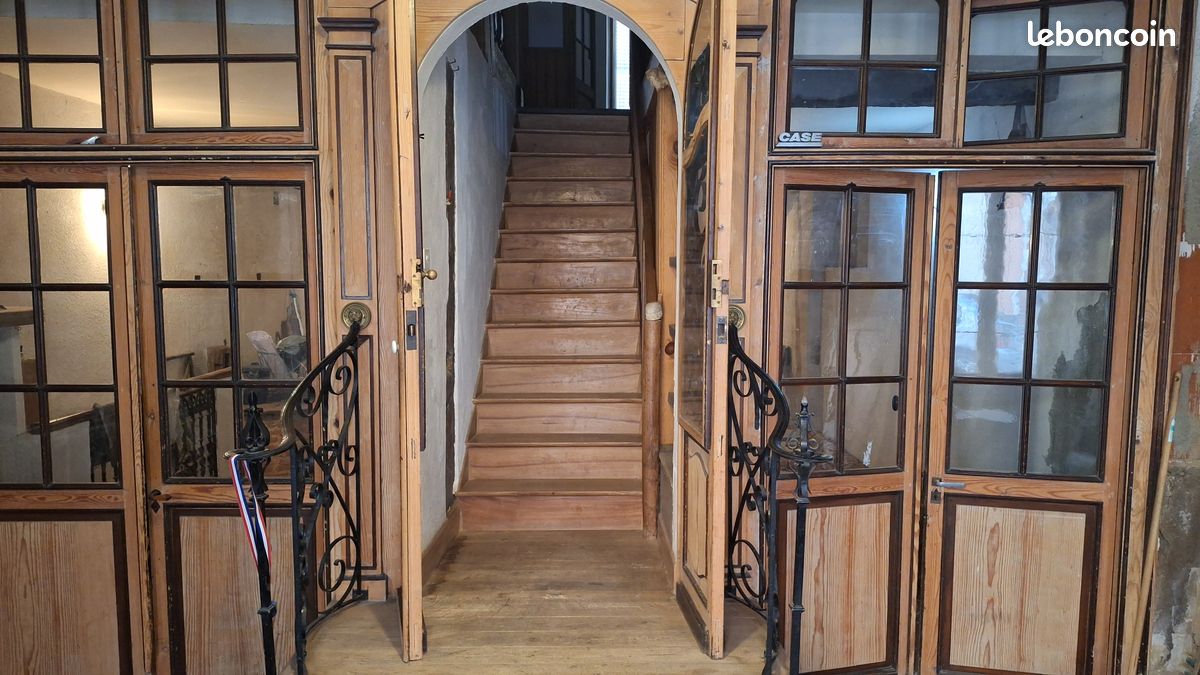 Maison 5 pièces 228 m² · à Pamiers · 228 m² · 130 000 €