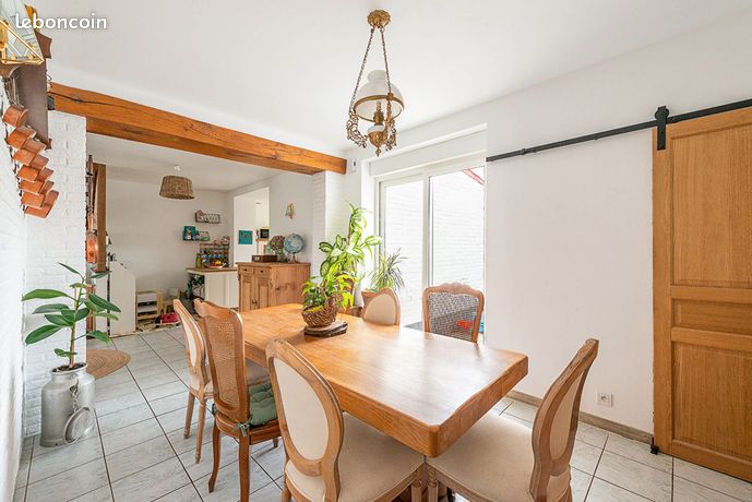 Maison 9 pièces 131 m²
