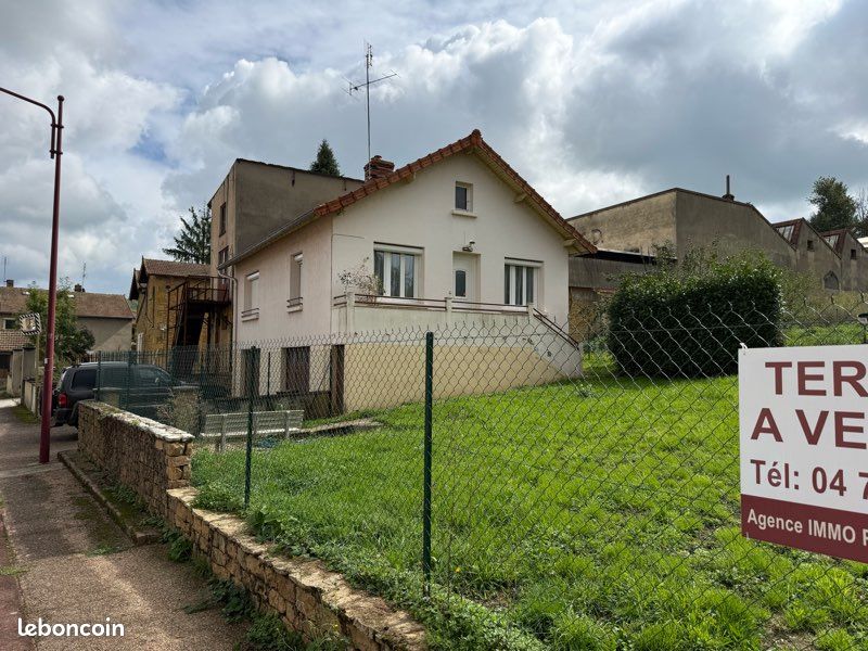 Maison 3 pièces 70 m² · à Saint-Denis-de-Cabanne · 70 m² · 170 000 €
