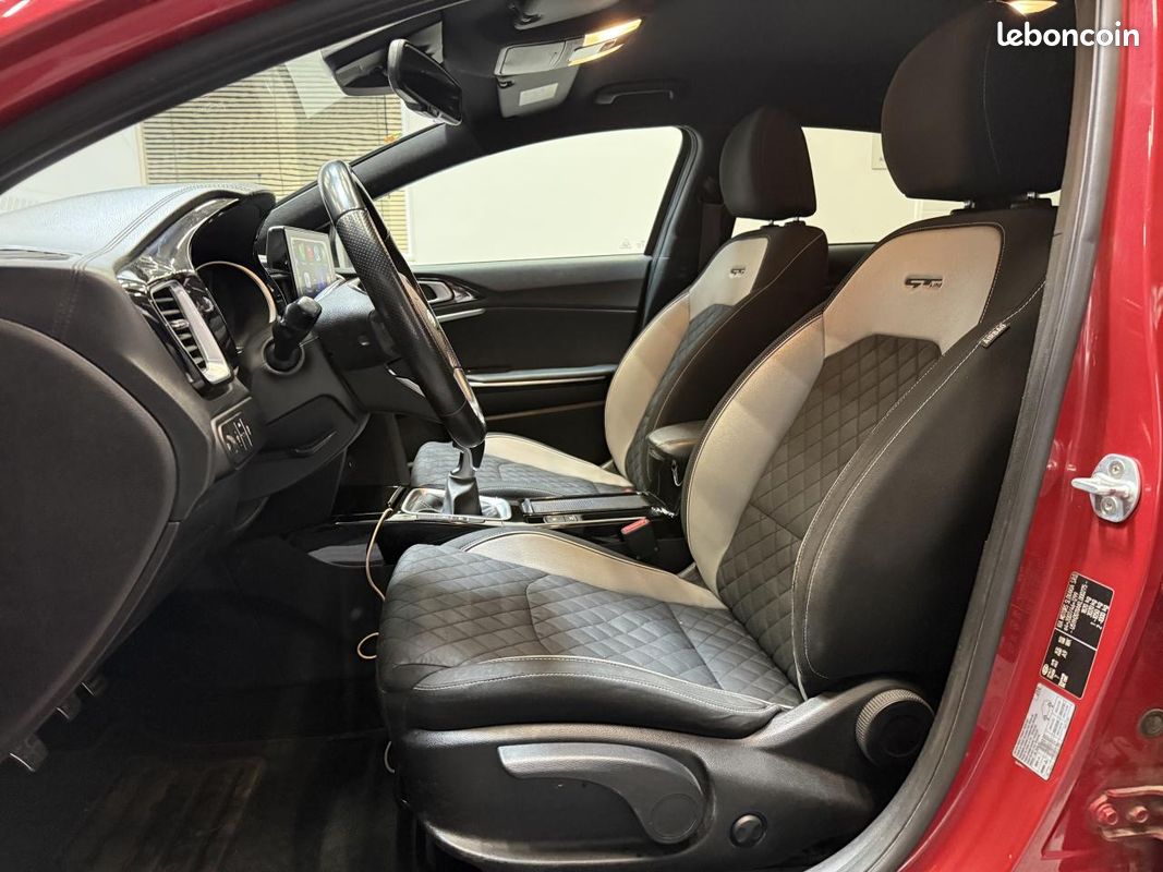 KIA PRO CEE D 1.0 T-GDI 120 ch GT Line (image 8)