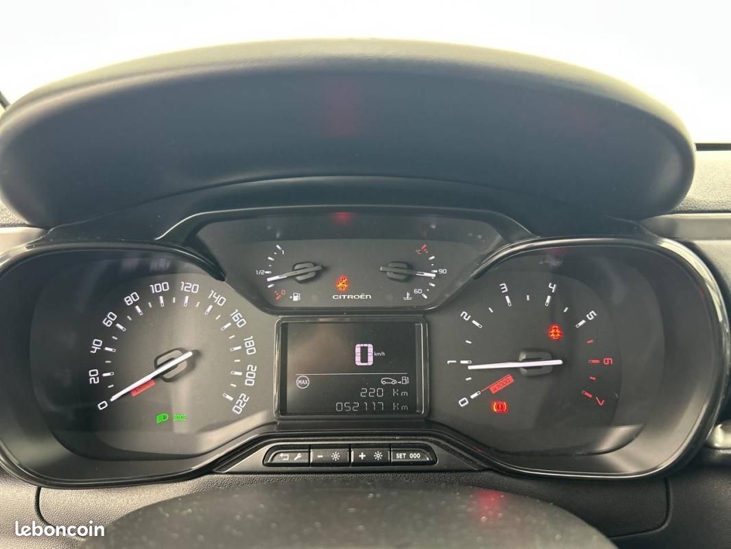 Citroën C3 PureTech 83 S&S BVM5 - Feel Pack (image 10)