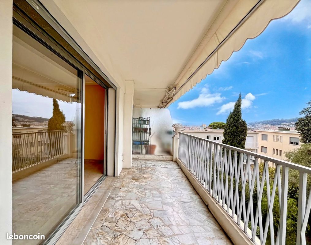 Appartement 2 pièces 57 m² · à Nice · 57 m² · 385 000 €